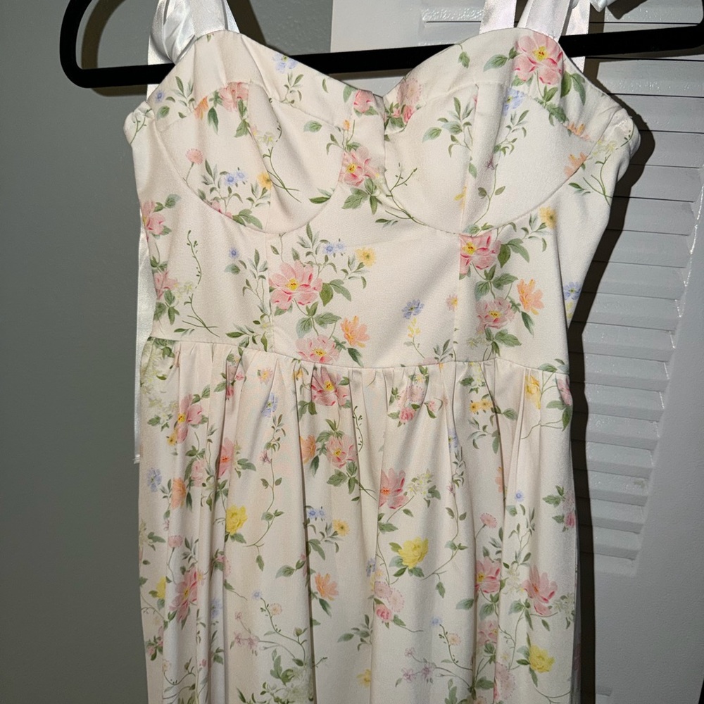 SHEIN Elegant White Fabric
